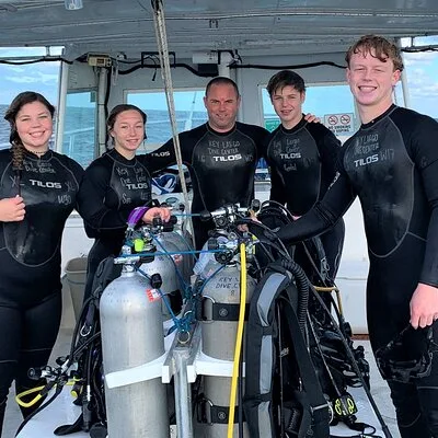 Discover Scuba Diving Course Pool Training Session in Key Largo.